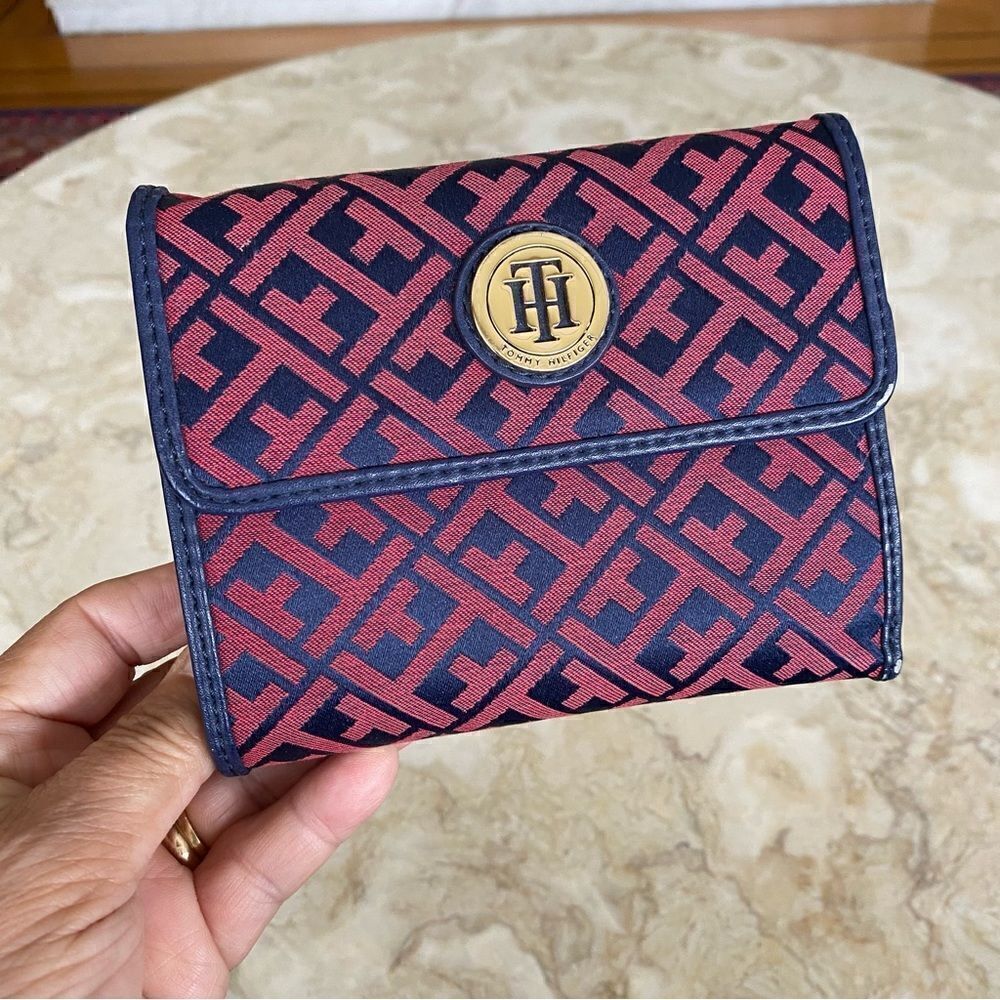 Tommy Hilfiger Wallet 
